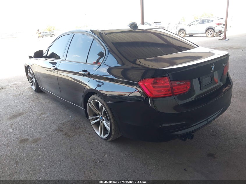 2013 BMW 3er VIN WBA3C1C5XDF443645 IAAI salvage auction — LEFT FRONT, Salvage Title, sold $1,950 on 2026-08-13 (photo 3)