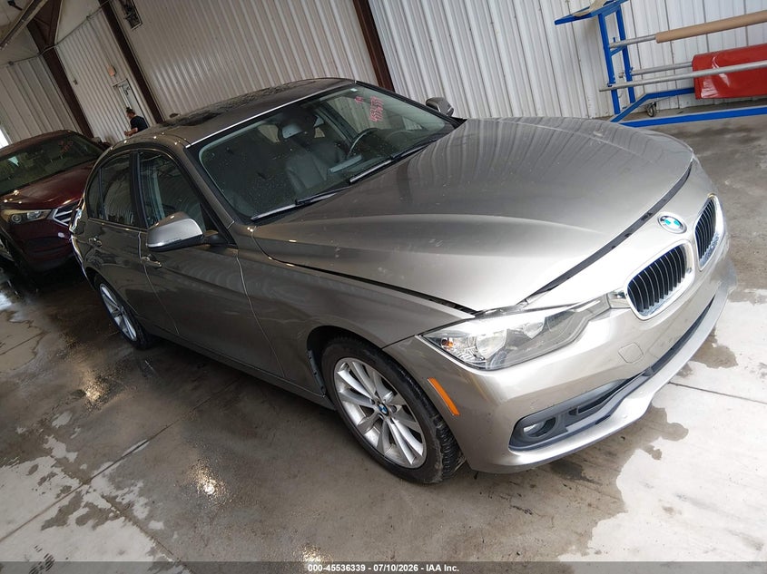 2016 BMW 3 series VIN WBA8A3C56GK551358 IAAI salvage auction — NORMAL WEAR, Clear (Delaware), sold $225 on 2026-07-30 (photo 1)