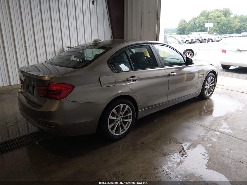 2016 BMW 3 series VIN WBA8A3C56GK551358 IAAI salvage auction — NORMAL WEAR, Clear (Delaware), sold $225 on 2026-07-30 (photo 4)