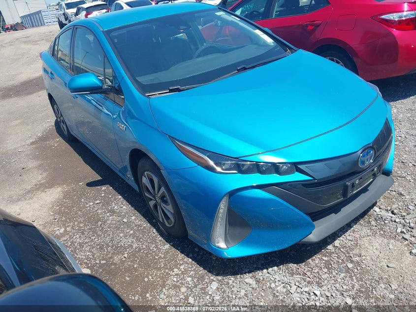 2017 Toyota Prius VIN JTDKARFP2H3037074 IAAI salvage auction — NORMAL WEAR, Clear (New York), sold $3,850 on 2026-07-08 (photo 1)