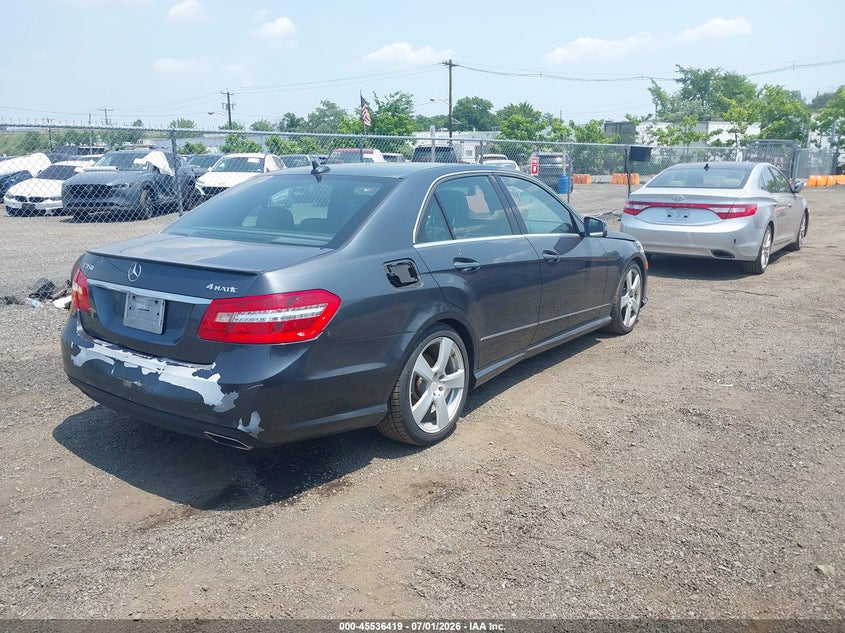 2011 Mercedes-benz E-class VIN WDDHF8HB3BA447639 IAAI salvage auction — NORMAL WEAR, Clear (New Jersey), sold $1,350 on 2026-07-13 (photo 4)