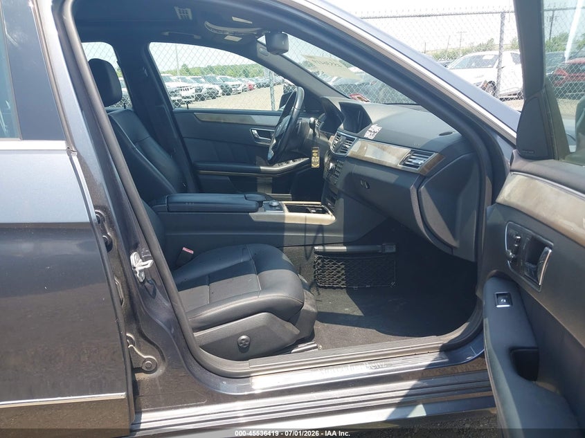 2011 Mercedes-benz E-class VIN WDDHF8HB3BA447639 IAAI salvage auction — NORMAL WEAR, Clear (New Jersey), sold $1,350 on 2026-07-13 (photo 5)