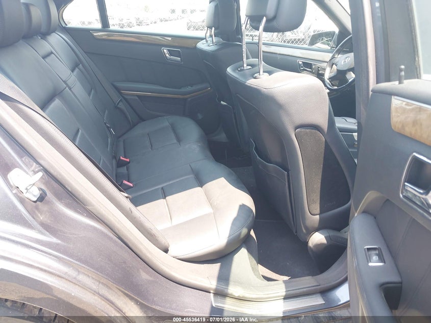 2011 Mercedes-benz E-class VIN WDDHF8HB3BA447639 IAAI salvage auction — NORMAL WEAR, Clear (New Jersey), sold $1,350 on 2026-07-13 (photo 8)