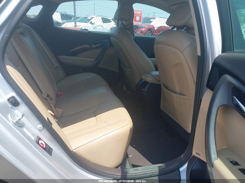 2012 Hyundai Azera VIN KMHFH4JG5CA144238 IAAI salvage auction — NORMAL WEAR, Clear (New Jersey), sold $1,400 on 2026-07-06 (photo 8)