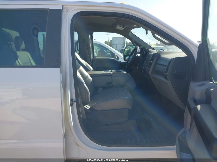 2019 Ford F450 VIN 1FT8W4DT7KEF57281 IAAI salvage auction — NORMAL WEAR, Salvage Title, sold $21,000 on 2026-07-14 (photo 1)