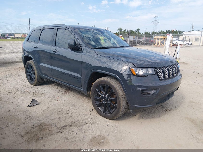 2018 Jeep Grand cherokee VIN 1C4RJEAGXJC212417 IAAI salvage auction — UNKNOWN, Salvage Title, sold $4,000 on 2026-08-19 (photo 1)