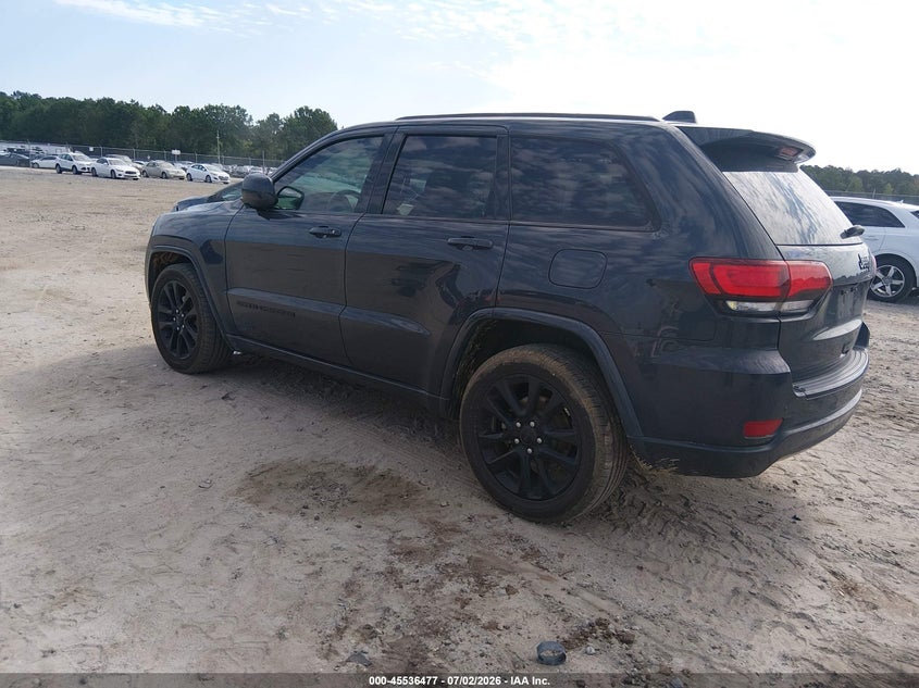 2018 Jeep Grand cherokee VIN 1C4RJEAGXJC212417 IAAI salvage auction — UNKNOWN, Salvage Title, sold $4,000 on 2026-08-19 (photo 3)