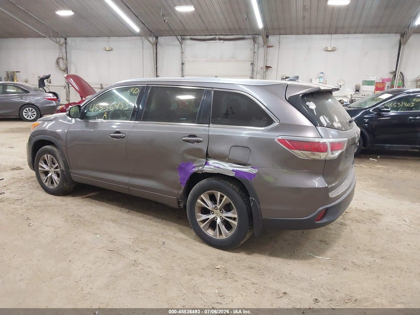 2014 Toyota Highlander VIN 5TDJKRFH3ES027522 IAAI salvage auction — SIDE, Salvage (Pennsylvania), sold $6,600 on 2026-07-10 (photo 3)