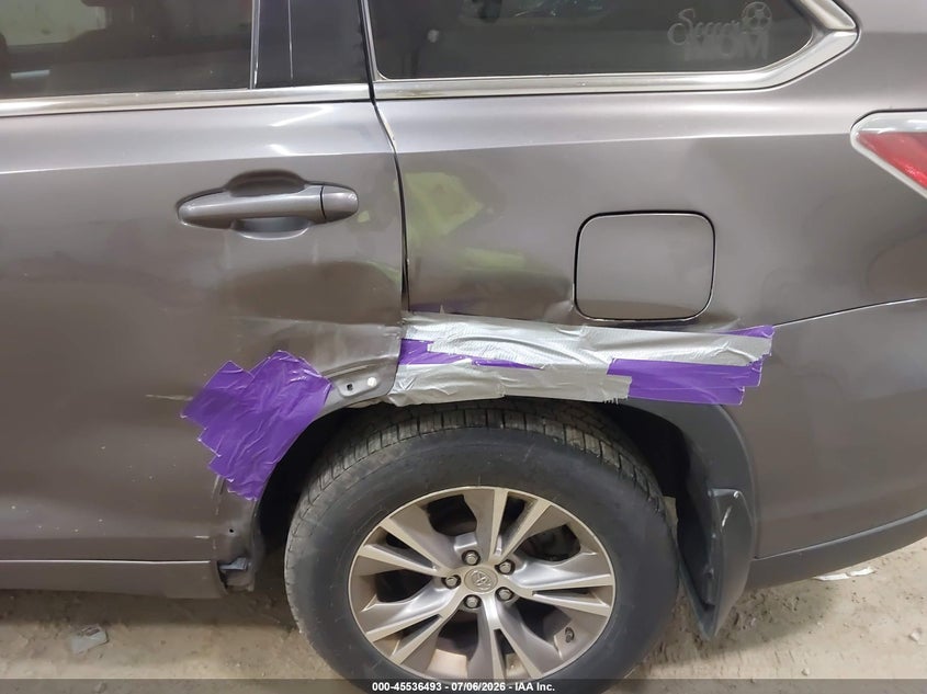 2014 Toyota Highlander VIN 5TDJKRFH3ES027522 IAAI salvage auction — SIDE, Salvage (Pennsylvania), sold $6,600 on 2026-07-10 (photo 6)