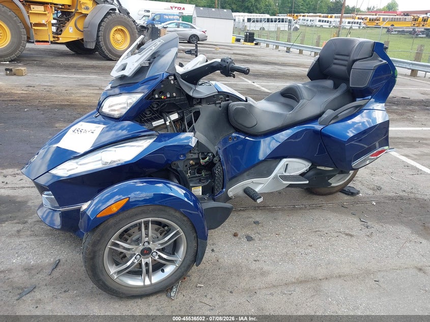 2010 Can-am Spyder roadster VIN 2BXJBKC15AV002131 IAAI salvage auction — SIDE, Salvage (North Carolina), sold $2,550 on 2026-07-23 (photo 2)