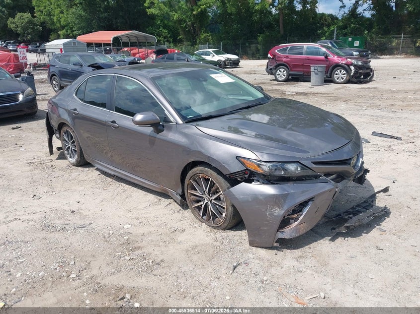2024 Toyota Camry VIN 4T1G11AK4RU918210 — IAAI salvage auction photo