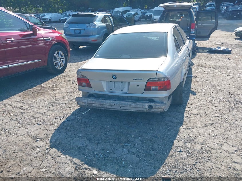 2000 BMW 5 series VIN WBADM6341YGU15464 IAAI salvage auction — REAR END, Salvage (Georgia), sold $325 on 2026-08-19 (photo 6)