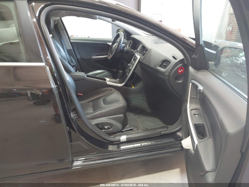 2011 Volvo S60 VIN YV1902FH6B2003485 IAAI salvage auction — LEFT REAR, Salvage (North Carolina), sold $500 on 2026-07-19 (photo 5)