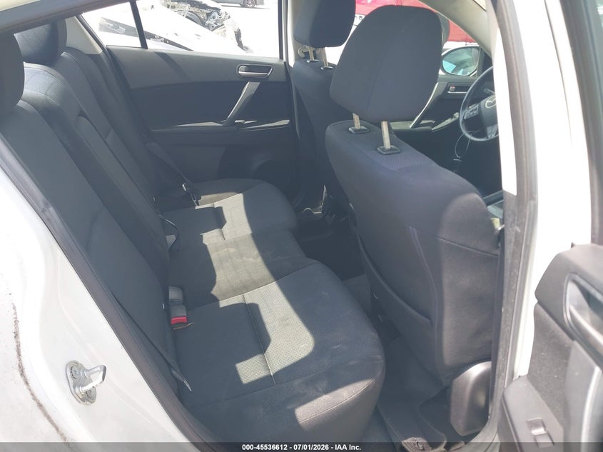 2011 Mazda 3 VIN JM1BL1VFXB1471279 IAAI salvage auction — NORMAL WEAR, Salvage (Florida), sold $375 on 2026-07-30 (photo 8)