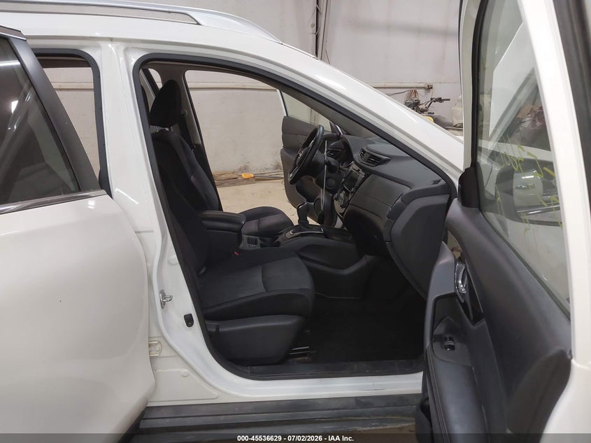 2018 Nissan Rogue VIN JN8AT2MV8JW351111 IAAI salvage auction — LEFT FRONT, Salvage (Pennsylvania), sold $3,050 on 2026-07-10 (photo 5)
