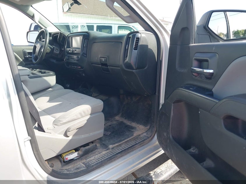 2017 Chevrolet Silverado 2500 VIN 1GC1KUEG0HF185767 IAAI salvage auction — NORMAL WEAR, Sf97 (New York), sold $16,500 on 2026-07-23 (photo 5)