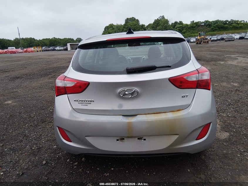 2013 Hyundai Elantra VIN KMHD35LE5DU122683 IAAI salvage auction — NORMAL WEAR, Clear (New Jersey), sold $700 on 2026-07-30 (photo 6)