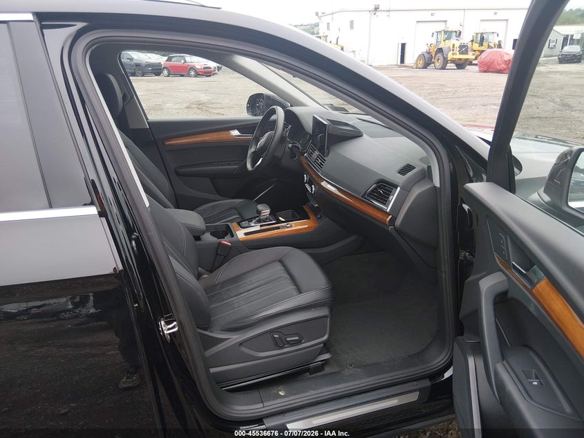 2023 Audi Q5 VIN WA1ABAFY3P2066956 IAAI salvage auction — FRONT END, Salvage (Pennsylvania), sold $11,100 on 2026-07-22 (photo 5)