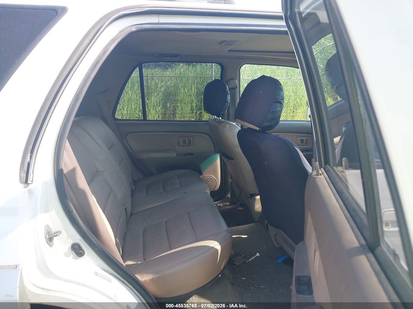 2000 Toyota 4runner VIN JT3HN86RXY0279370 IAAI salvage auction — NORMAL WEAR, Clear (Michigan), sold $775 on 2026-07-23 (photo 8)