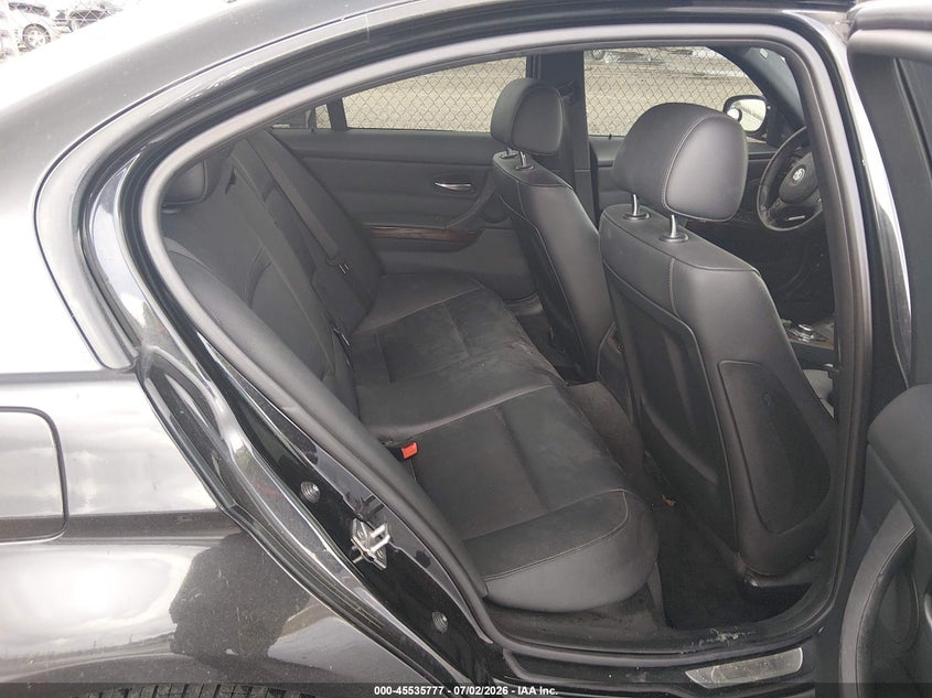2011 BMW 3 series VIN WBAPM5C57BE576033 IAAI salvage auction — NORMAL WEAR, Clear (Louisiana), sold $225 on 2026-07-20 (photo 8)
