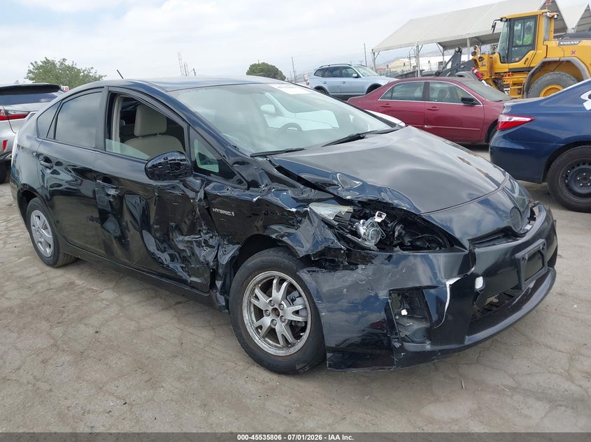 2011 Toyota Prius VIN JTDKN3DU3B0306816 IAAI salvage auction — RIGHT SIDE, Salvage (California), sold $1,050 on 2026-07-29 (photo 1)