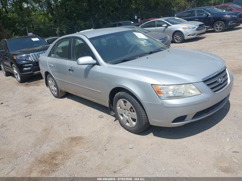2009 Hyundai Sonata VIN 5NPET46C99H572366 IAAI salvage auction — NORMAL WEAR, Clear (Indiana), sold $300 on 2026-07-08 (photo 1)