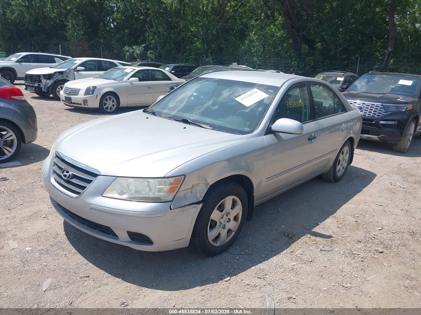 2009 Hyundai Sonata VIN 5NPET46C99H572366 IAAI salvage auction — NORMAL WEAR, Clear (Indiana), sold $300 on 2026-07-08 (photo 2)