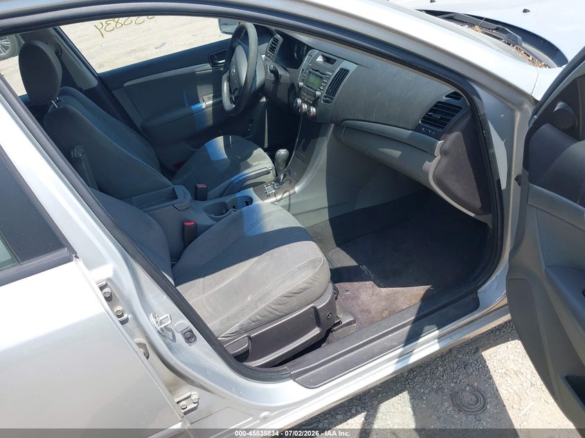 2009 Hyundai Sonata VIN 5NPET46C99H572366 IAAI salvage auction — NORMAL WEAR, Clear (Indiana), sold $300 on 2026-07-08 (photo 5)