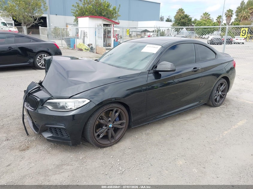 2017 BMW 2er VIN WBA2G1C38HV639027 IAAI salvage auction — RIGHT FRONT, Salvage Title, sold $6,600 on 2026-08-31 (photo 2)