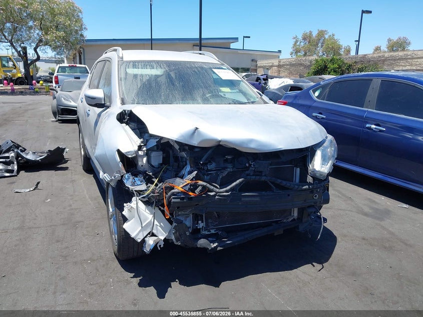2020 Nissan Rogue VIN JN8AT2MT2LW010790 IAAI salvage auction — FRONT END, Salvage Title, sold $1,100 on 2026-07-24 (photo 6)