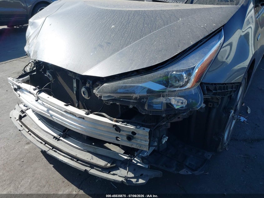 2020 Toyota VIN JTDKARFU1L3117447 IAAI salvage auction — RIGHT FRONT, Salvage Title, sold $5,650 on 2026-07-22 (photo 6)