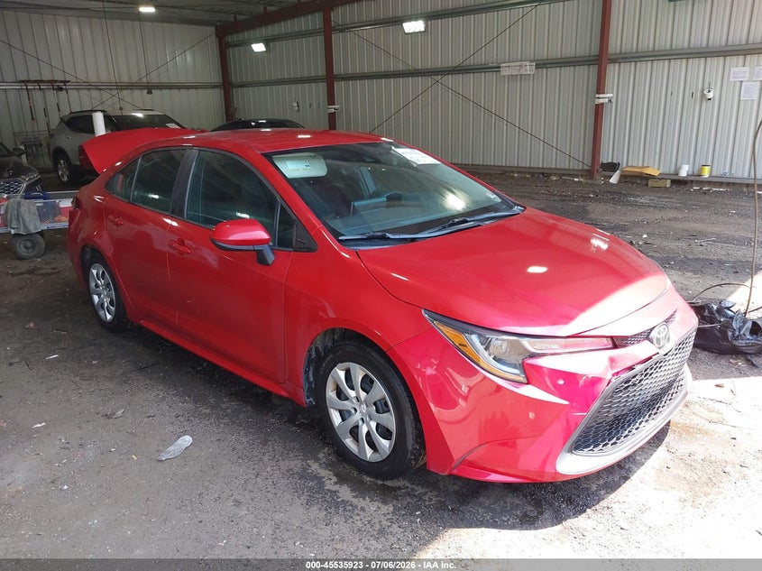 2021 Toyota Corolla VIN 5YFEPMAE2MP264688 IAAI salvage auction — FRONT & REAR, Salvage (Virginia), sold $3,350 on 2026-07-30 (photo 1)