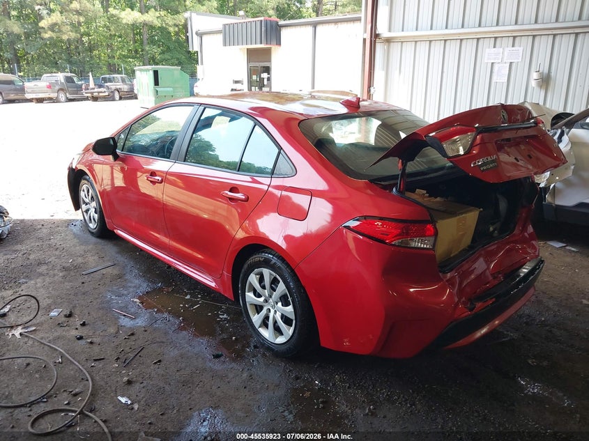 2021 Toyota Corolla VIN 5YFEPMAE2MP264688 IAAI salvage auction — FRONT & REAR, Salvage (Virginia), sold $3,350 on 2026-07-30 (photo 3)