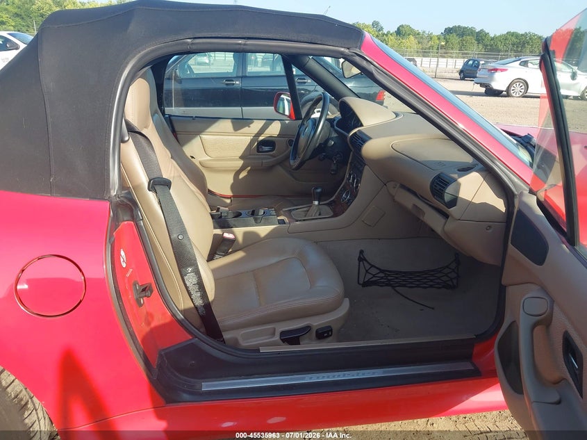 2001 BMW Z3 VIN WBACN53451LJ57384 IAAI salvage auction — NORMAL WEAR, Clear (Tennessee), sold $5,450 on 2026-07-08 (photo 8)