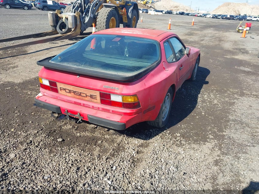 1987 Porsche 944 VIN WP0AB0947HN470996 IAAI salvage auction — NORMAL WEAR, Clear (New Jersey), sold $425 on 2026-07-28 (photo 4)