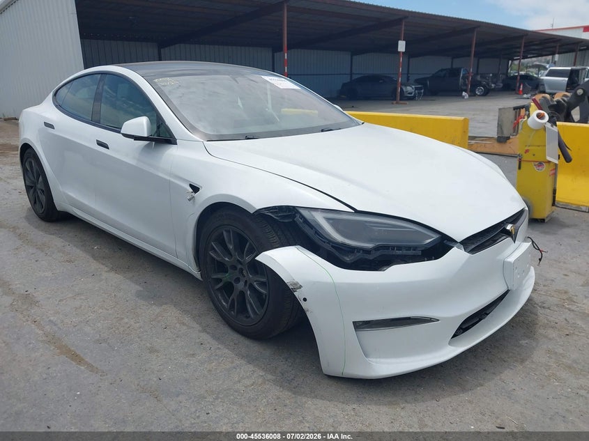 2023 Tesla Model S VIN 5YJSA1E58PF498623 — IAAI salvage auction photo
