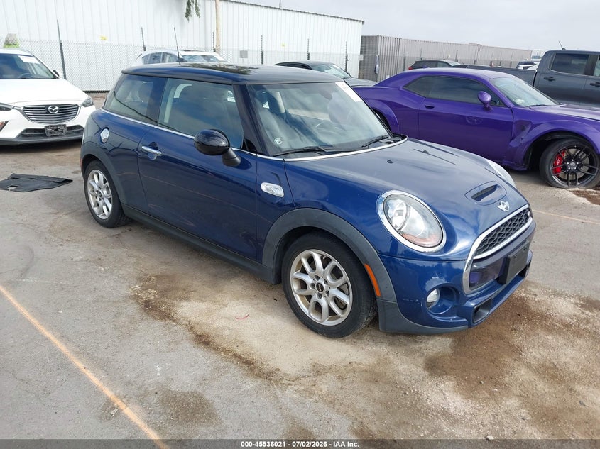 2015 Mini Hard top VIN WMWXP7C53F2A60958 IAAI salvage auction — FRONT & REAR, Salvage (California), sold $4,250 on 2026-07-20 (photo 1)