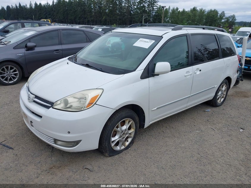 2005 Toyota Sienna VIN 5TDBA22C55S031788 IAAI salvage auction — NORMAL WEAR, Clear (Washington), sold $1,150 on 2026-07-15 (photo 2)