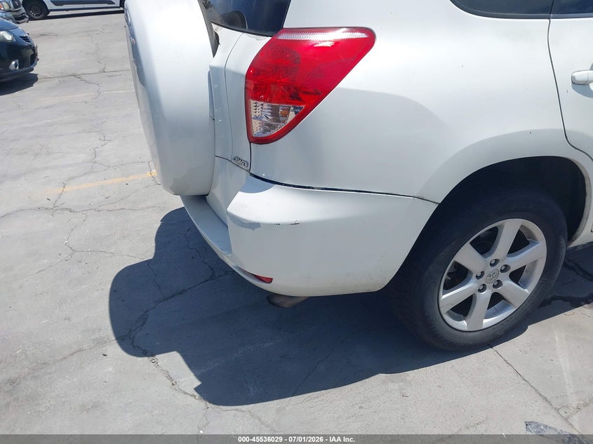 2007 Toyota Rav4 VIN JTMBK31V675033354 IAAI salvage auction — NORMAL WEAR, Clear - Dealer Only (California), sold $1,700 on 2026-07-13 (photo 6)