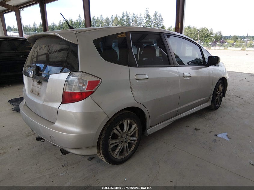 2011 Honda Fit VIN JHMGE8H5XBS009518 IAAI salvage auction — LEFT FRONT, Bill Of Sale (Washington), sold $575 on 2026-08-01 (photo 4)