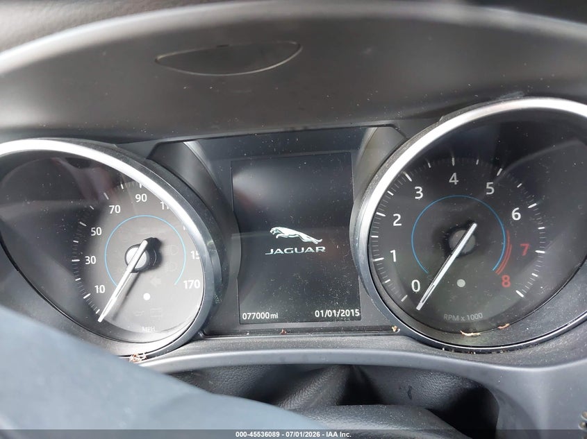 2017 Jaguar F-pace VIN SADCJ2BV0HA079095 IAAI salvage auction — NORMAL WEAR, Clear (Hawaii), sold $850 on 2026-07-28 (photo 7)