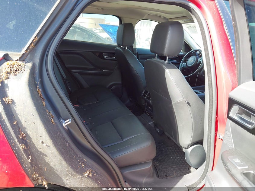 2017 Jaguar F-pace VIN SADCJ2BV0HA079095 IAAI salvage auction — NORMAL WEAR, Clear (Hawaii), sold $850 on 2026-07-28 (photo 8)