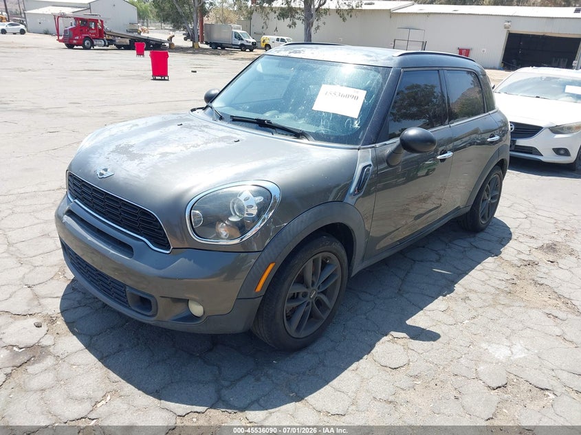 2014 Mini Countryman VIN WMWZC3C5XEWP29471 IAAI salvage auction — NORMAL WEAR, App For Dup Clear (California), sold $275 on 2026-07-28 (photo 2)