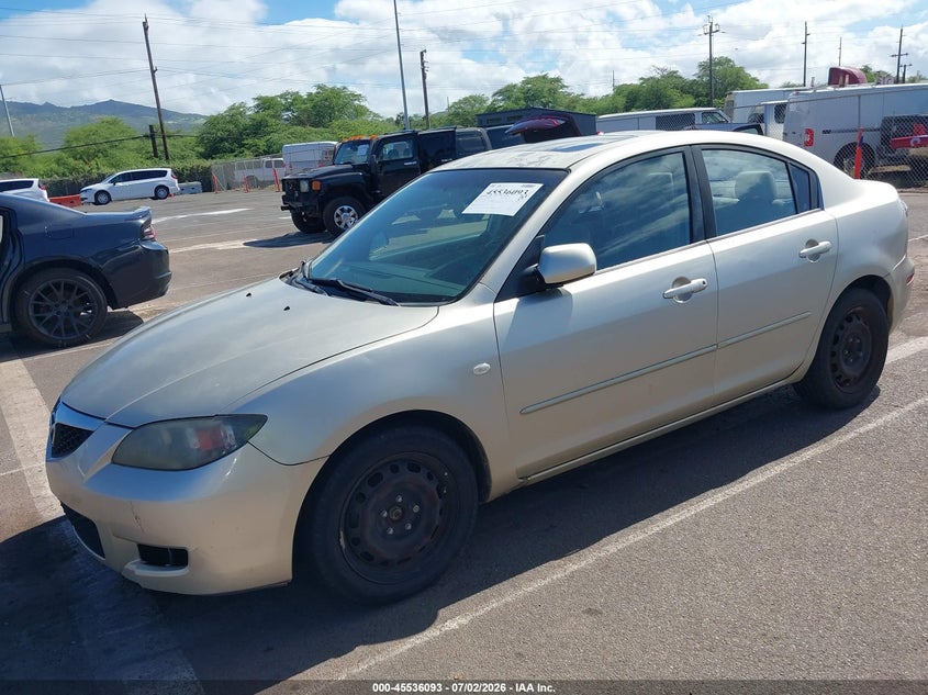 2007 Mazda 3 VIN JM1BK32F271770811 IAAI salvage auction — NORMAL WEAR, Clear (Hawaii), sold $125 on 2026-07-28 (photo 2)