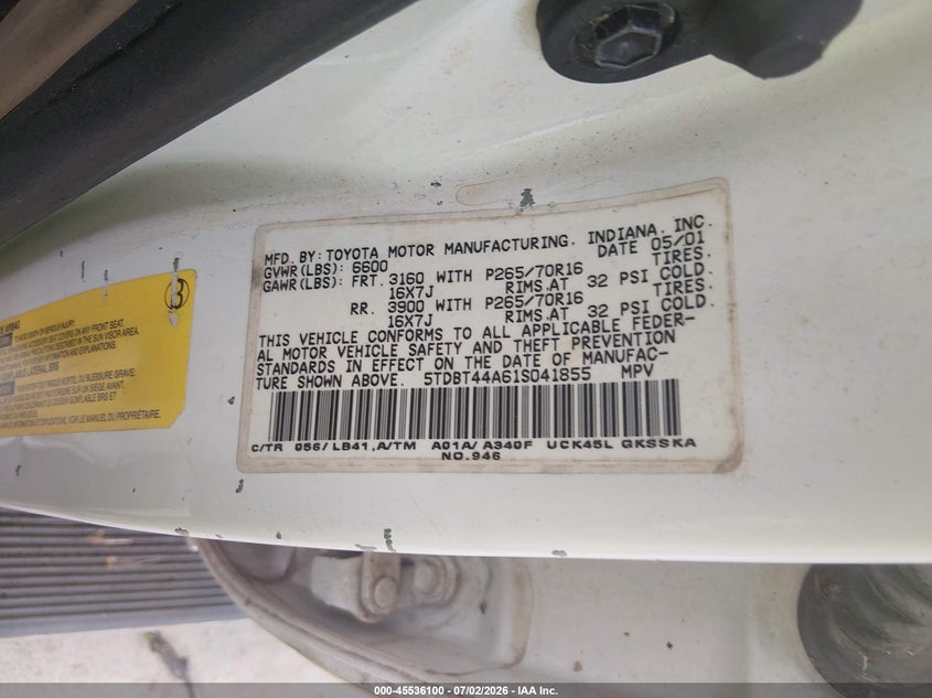 2001 Toyota Sequoia VIN 5TDBT44A61S041855 IAAI salvage auction — NORMAL WEAR, Original (Texas), sold $425 on 2026-07-10 (photo 9)
