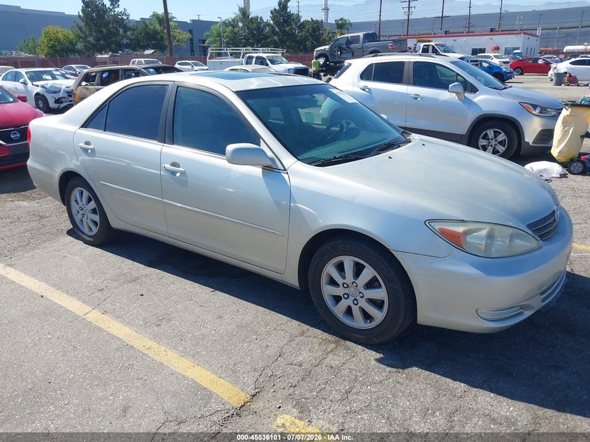 2002 Toyota Camry VIN JTDBE32K620109513 IAAI salvage auction — LEFT FRONT, Clear (California), sold $475 on 2026-07-28 (photo 1)