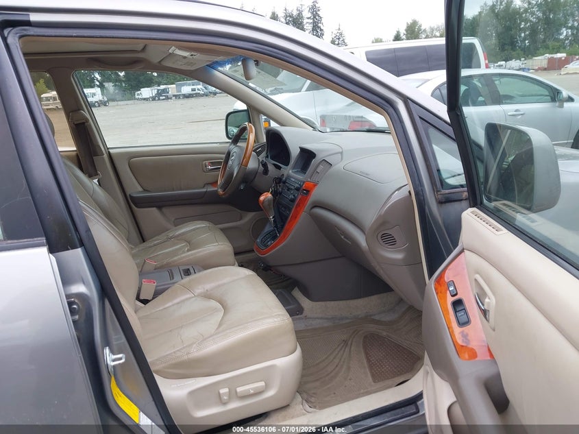 2002 Lexus Rx 300 VIN JTJHF10U520264034 IAAI salvage auction — NORMAL WEAR, Clear (Washington), sold $450 on 2026-07-29 (photo 5)