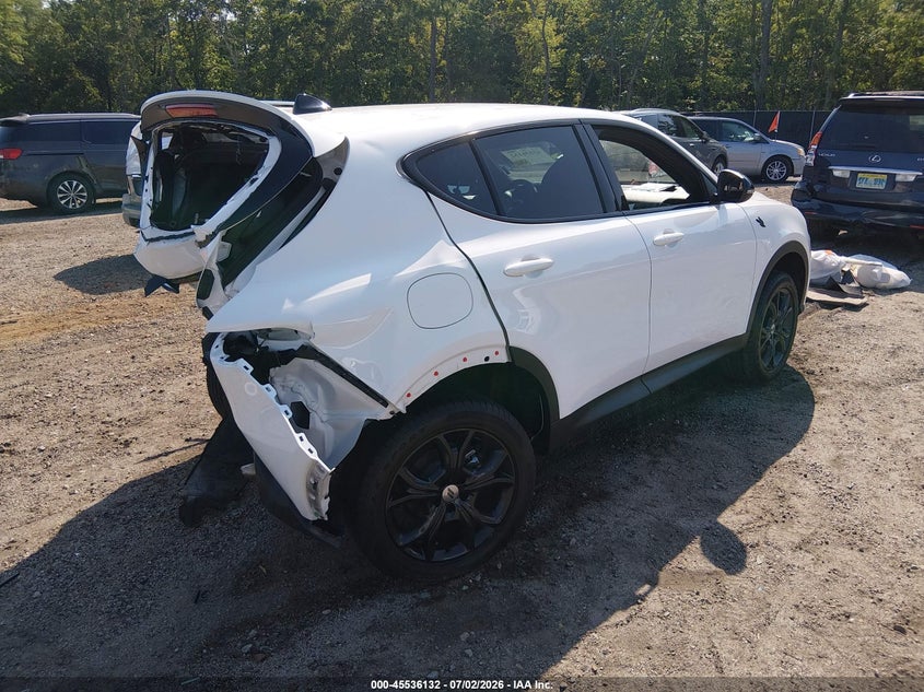 2024 Dodge Hornet VIN ZACNDFAN2R3A42837 IAAI salvage auction — REAR END, Salvage Title, sold $2,800 on 2026-08-18 (photo 4)