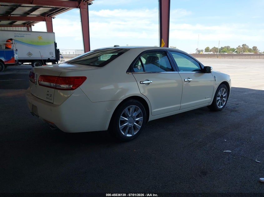 2012 Lincoln Mkz VIN 3LNDL2L36CR810582 IAAI salvage auction — NORMAL WEAR, Clear - Dealer Only (California), sold $650 on 2026-07-17 (photo 4)