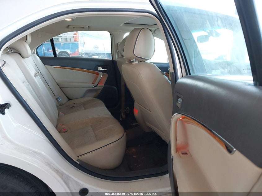 2012 Lincoln Mkz VIN 3LNDL2L36CR810582 IAAI salvage auction — NORMAL WEAR, Clear - Dealer Only (California), sold $650 on 2026-07-17 (photo 8)